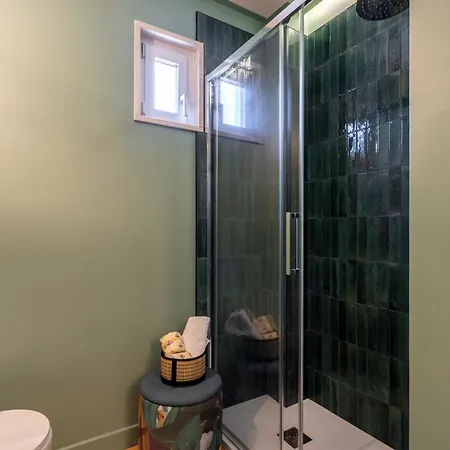 Luxury Experience In *