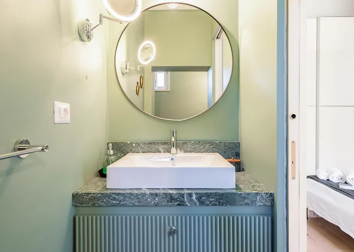 Luxury Experience In *